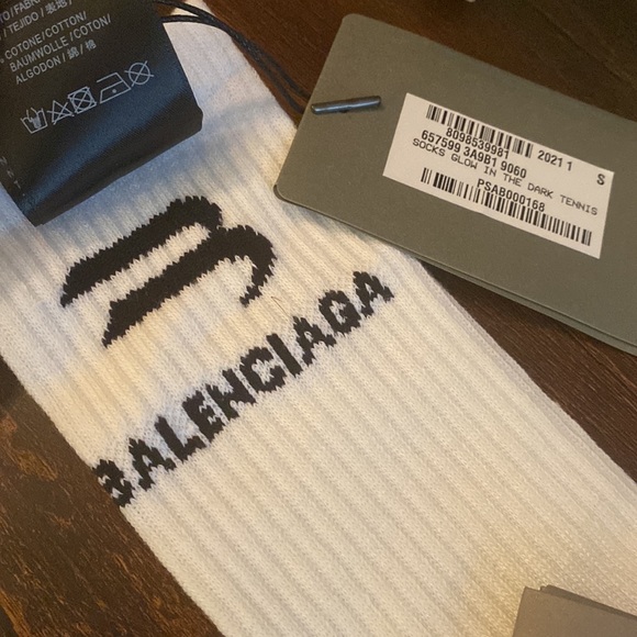 Balenciaga Glow In The Dark Socks - Picture 4 of 7